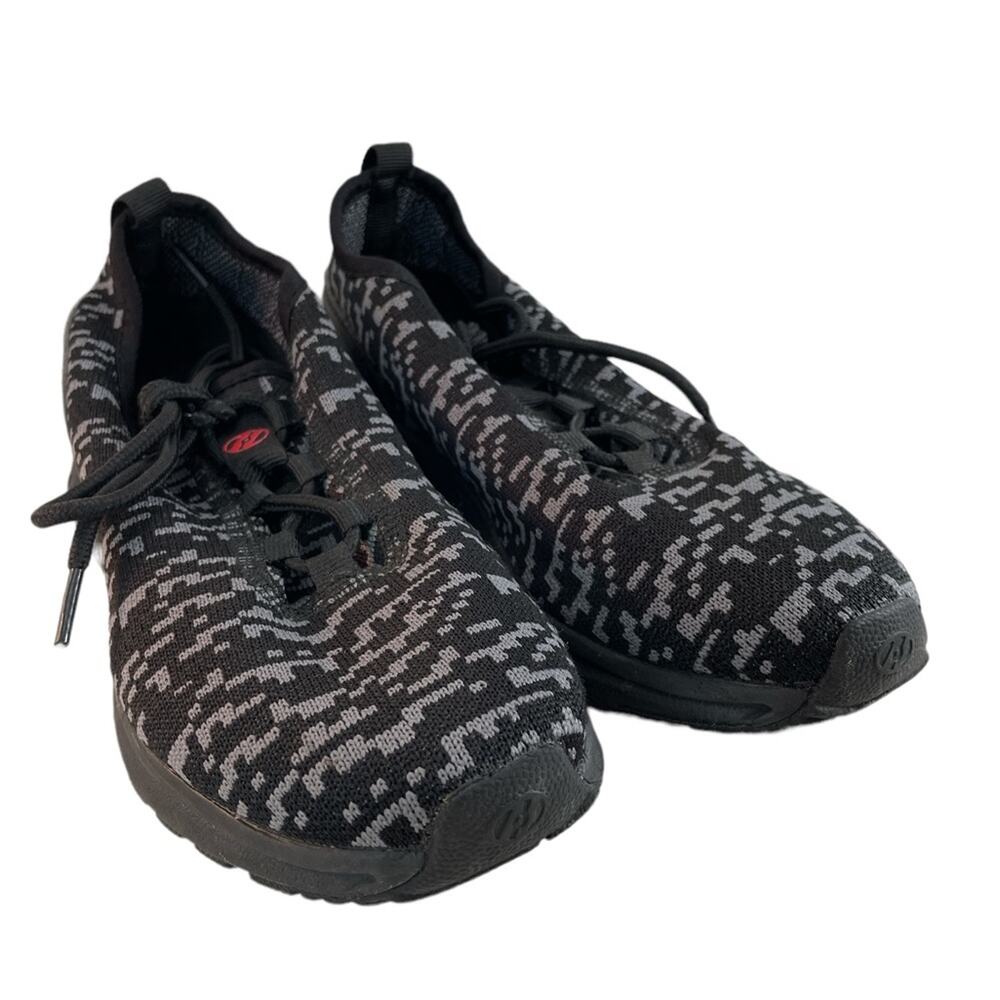 Heelys Player Boys Black/Grey Removable Wheels Knit Textile Low Prof. Shoes Sz 5